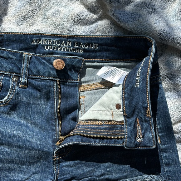 American Eagle Outfitters Super Stretch Hi-Rise Shortie AEO Denim Jean Shorts 2 - Picture 11 of 16